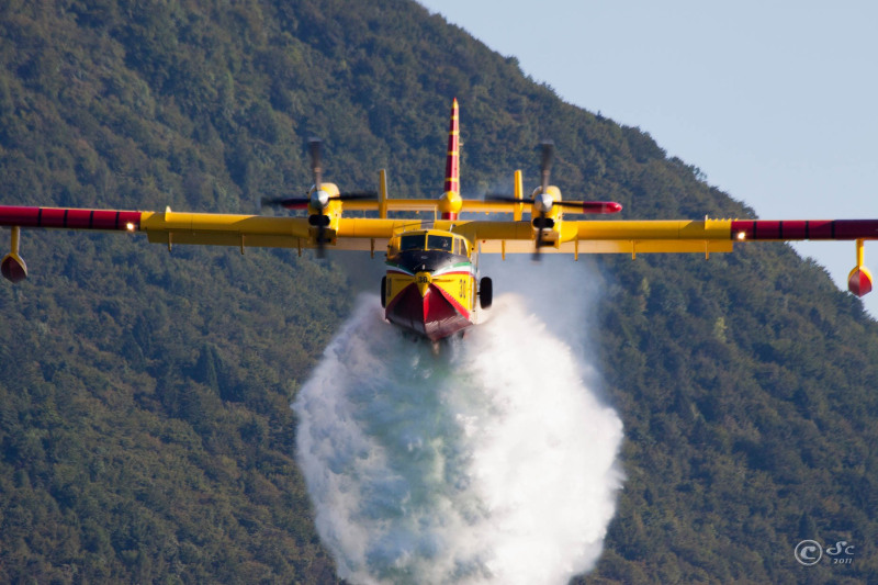 canadair-cl-415_6049428273_o