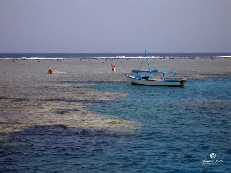 fishermen-on-the-reef_4940899773_o