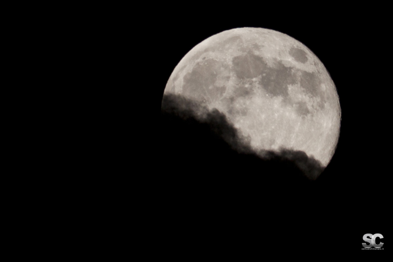 moon-23062013_9121125800_o
